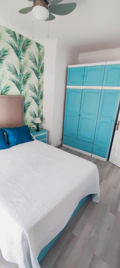 Apartamentos Ana'S Cozy Inns Торремолинос Экстерьер фото