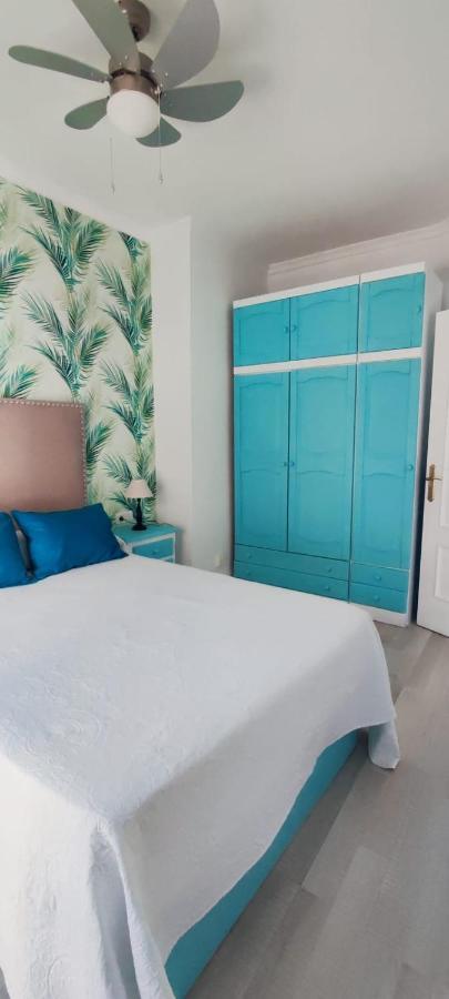 Apartamentos Ana'S Cozy Inns Торремолинос Экстерьер фото