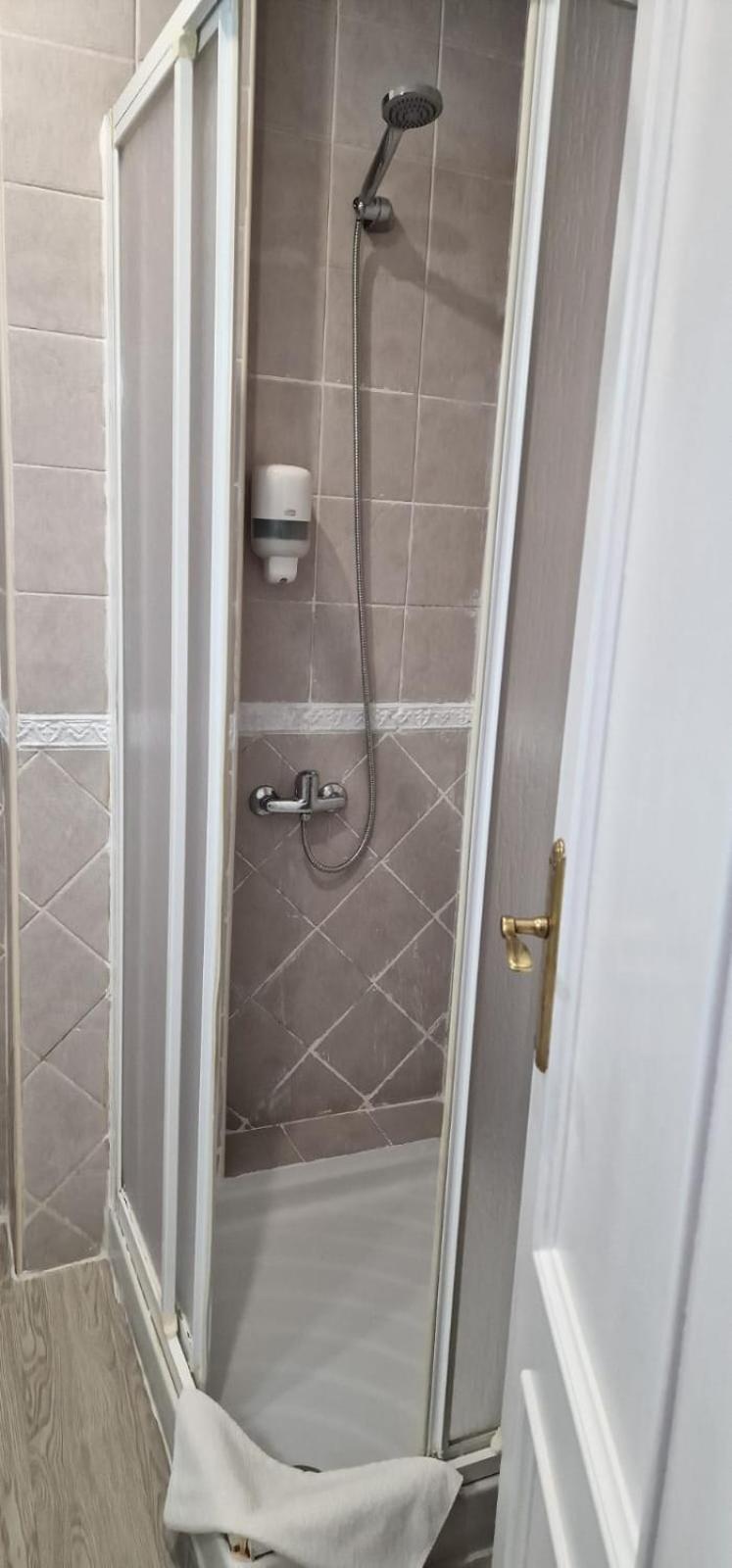 Apartamentos Ana'S Cozy Inns Торремолинос Экстерьер фото