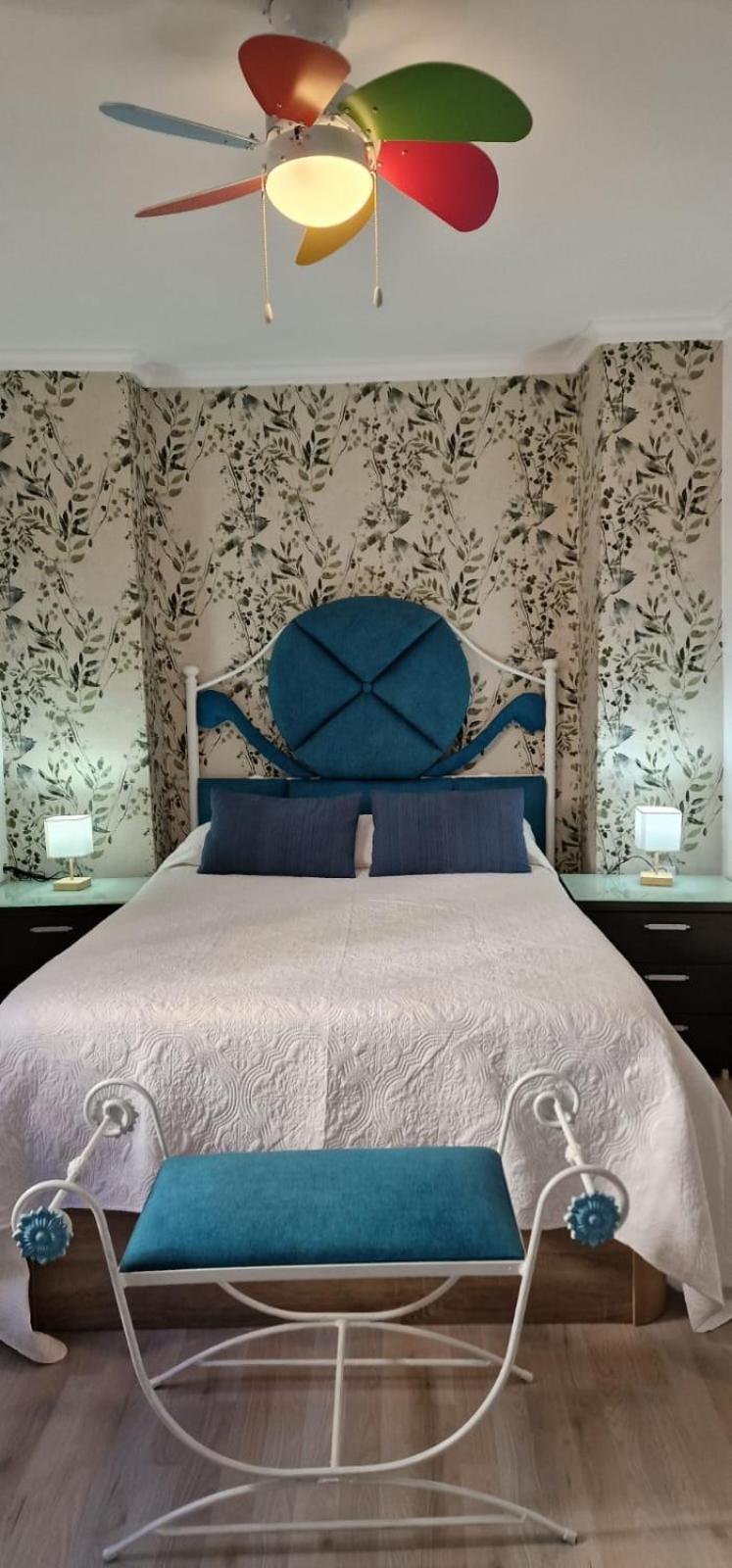 Apartamentos Ana'S Cozy Inns Торремолинос Экстерьер фото